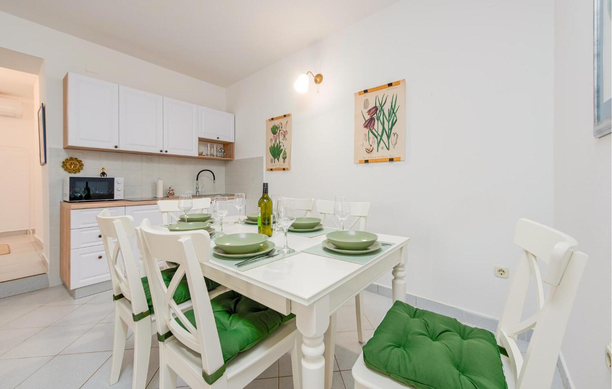 Beautiful Home In Novalja With Wifi المظهر الخارجي الصورة